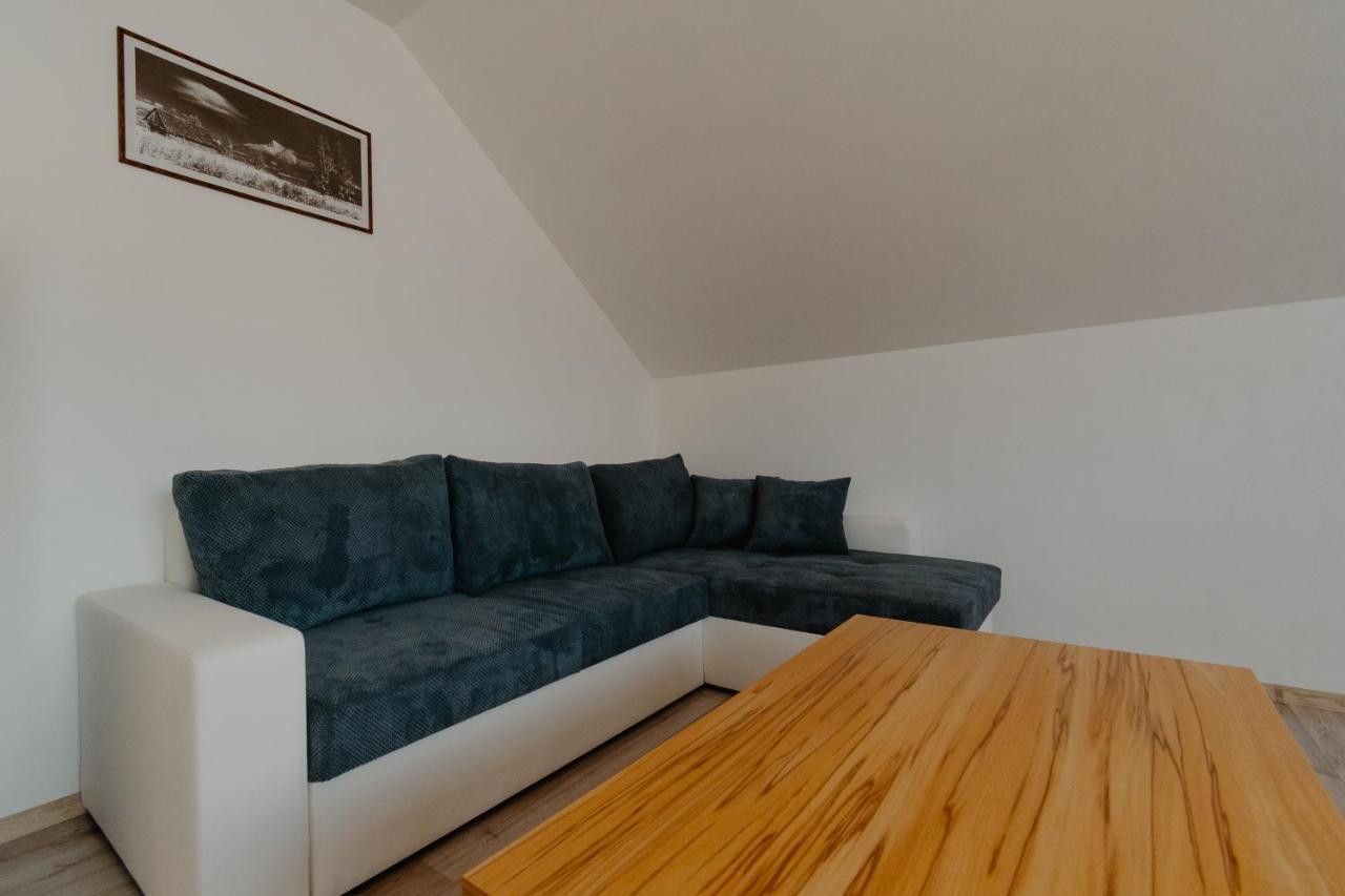 Zara Apartament *