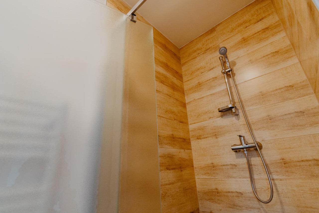 Zara Apartament